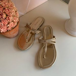 Talbots Gold Sandals ✨✨✨✨
